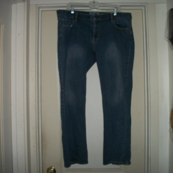 WILD GIRL OLD NAVY LOW WAIST BOOT CUT JEANS STRETCH 18 SHORT - Picture 1 of 6